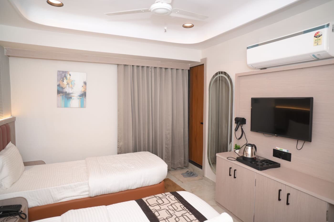 Executive Room
