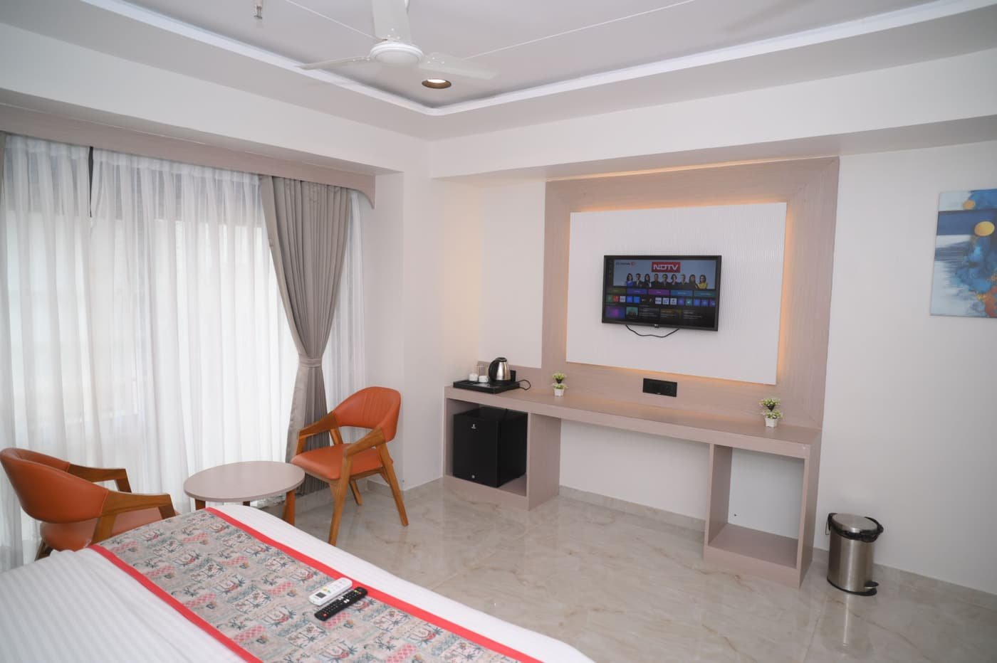 Luxury Suite